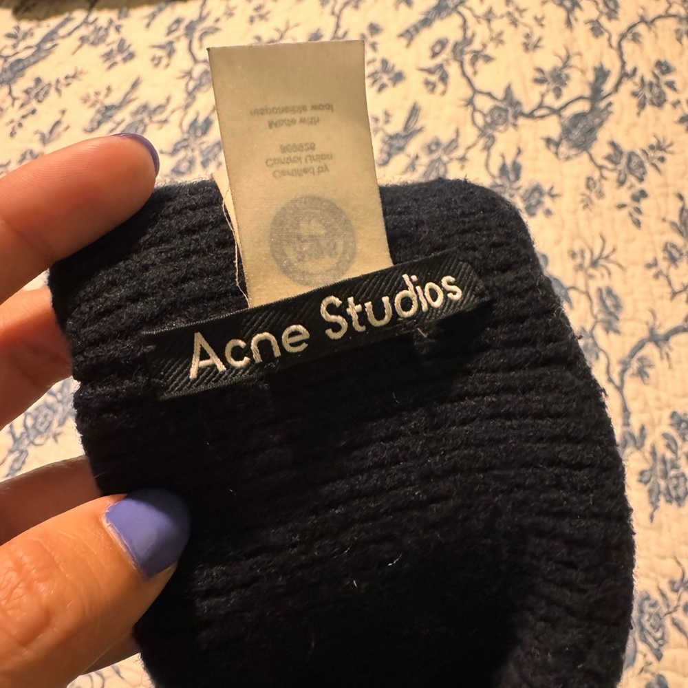 Acne Studios Pansy-N-Face Wool Headband View 4